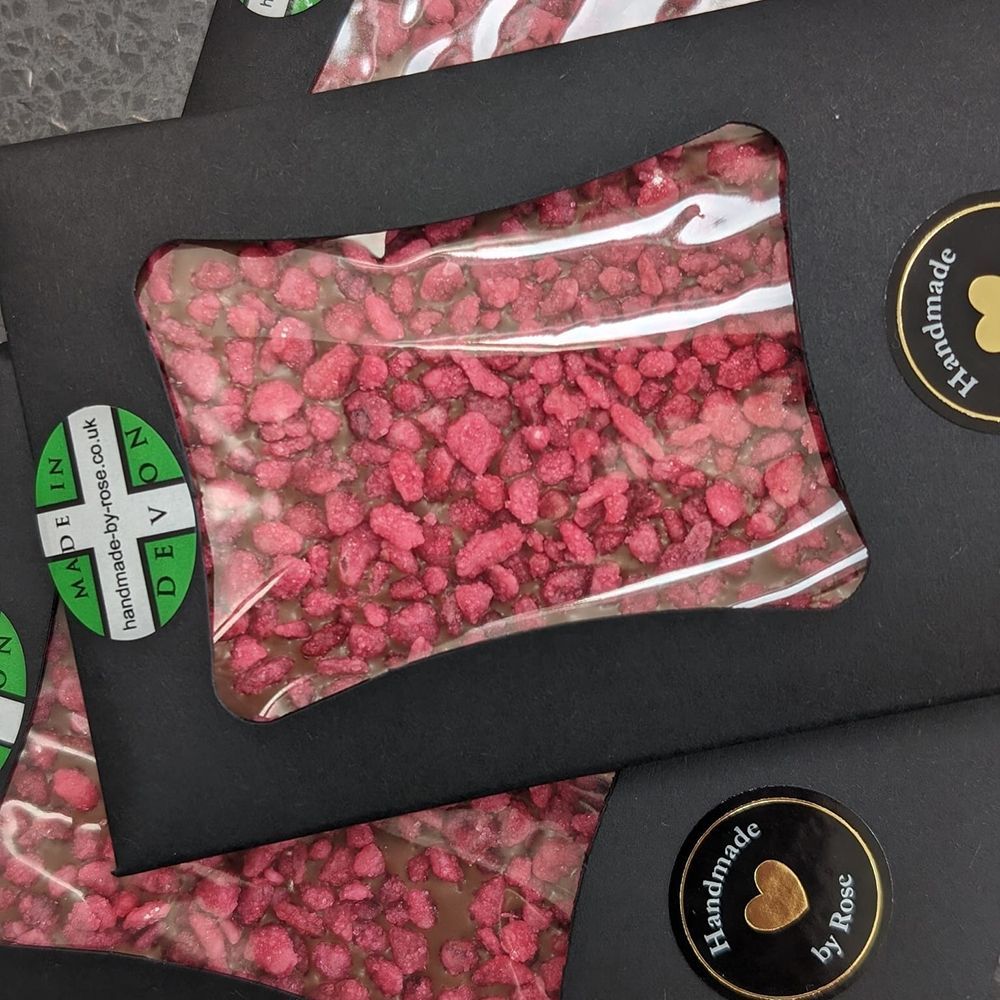 Dark Chocolate Slab with Crystalised Rose Fragments