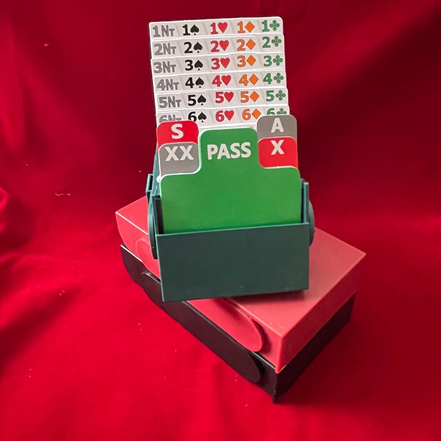 PlayBridge Club Bidding Set *Please click on picture to select a colour* PlayBridge Club Bidding Set *Please click on picture to select a colour*