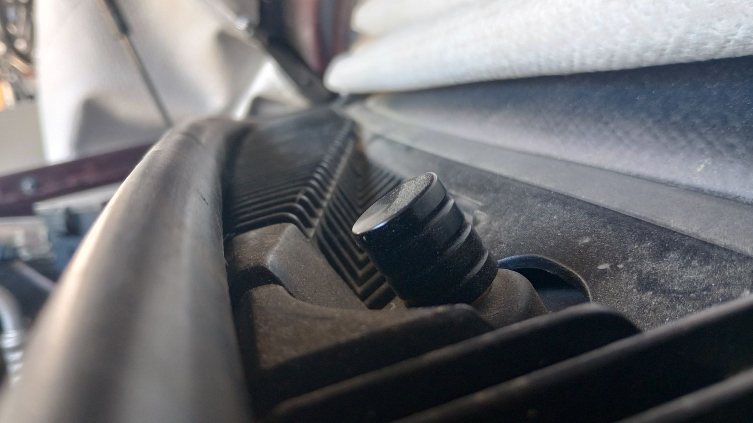 Black Wiper Delete Cap