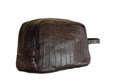 TOILETRY BAG