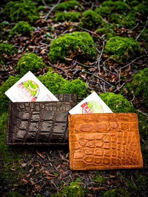 CARD HOLDER