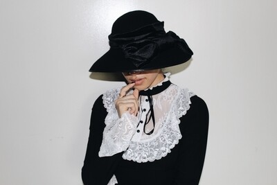 Ana Hat – Wool Felt Cloche Style Hat with a Big Velvet Bow