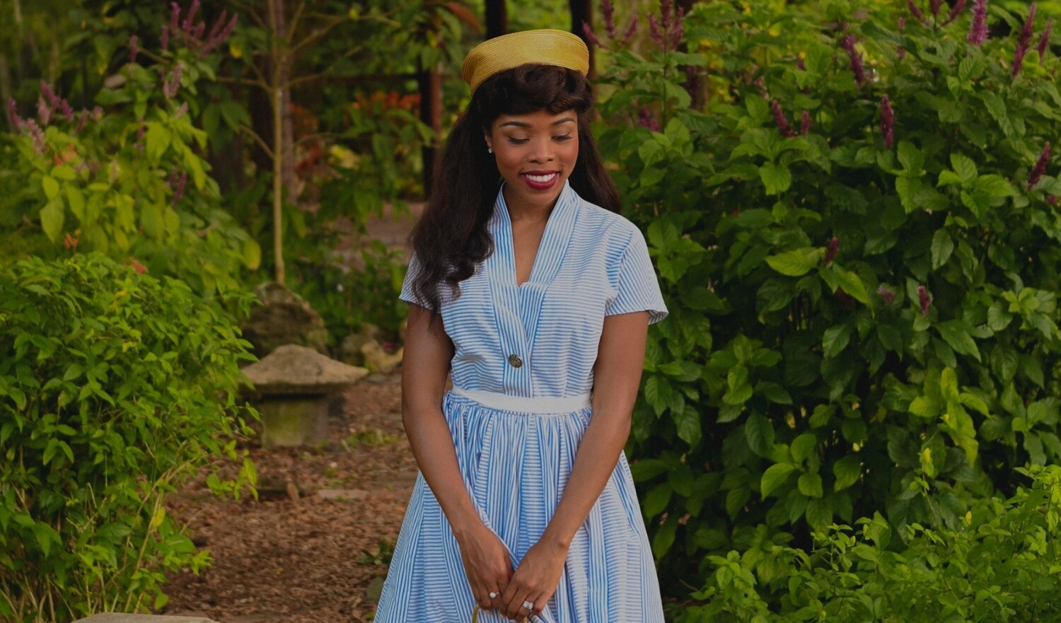 A Full Circle Voluminous Pin-Up Cotton Dress