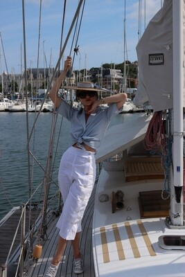 Beautiful Summer Capri Linen Trousers