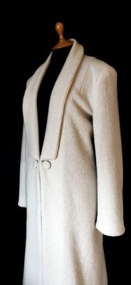 Classic Revamped Coat - Handcrafted, Made-to-Measure Luxury Coat in Wool or Cashmere Blend
