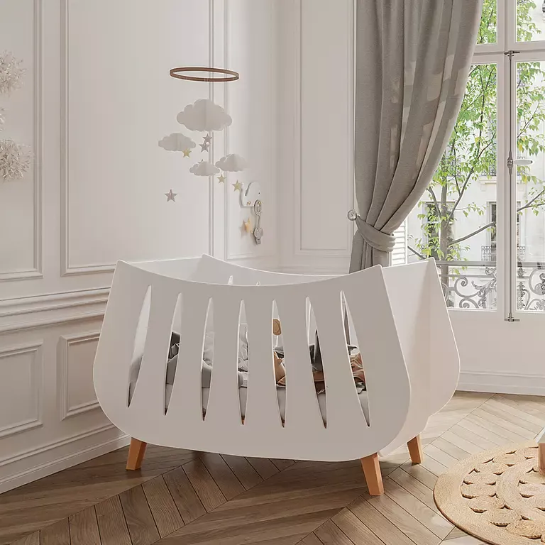 Trapeze Bed
