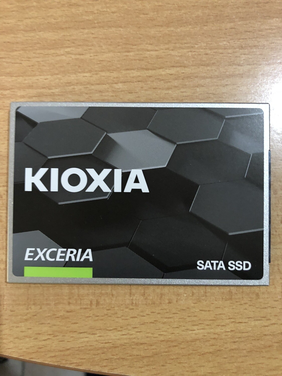 SSD interno Kioxia 480 gb (Ricondizionato)