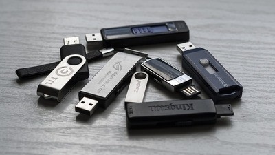 Memorias y Pendrives