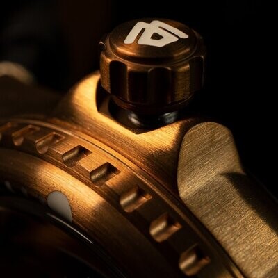 Purple BGW9 — PEARL DIVER 40 mm (NH38A No-date) | WICKED WATCH