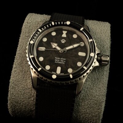 904L Pearl Diver
