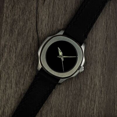 WIC005 V2 Wristwatch with Authentic Musou Black ultrablack paint dial NH38 leather strap C3 hands