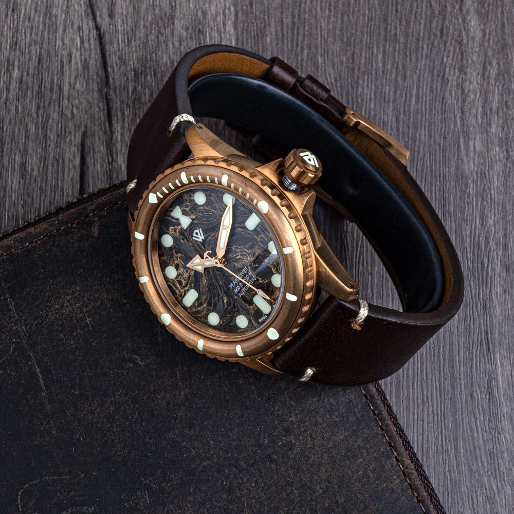 Bronze Pearl Diver “Phoenix” 40 mm | Swiss STP1-11 – Wicked