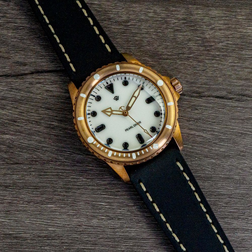 Bronze PEARL DIVER 3D block Full Lume dial BGW9