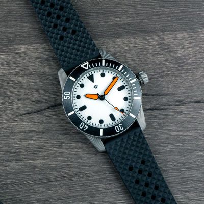 Full lume dial aged Damascus Pearl Diver V1 9039 Miyota 9039 BGW9 Lume