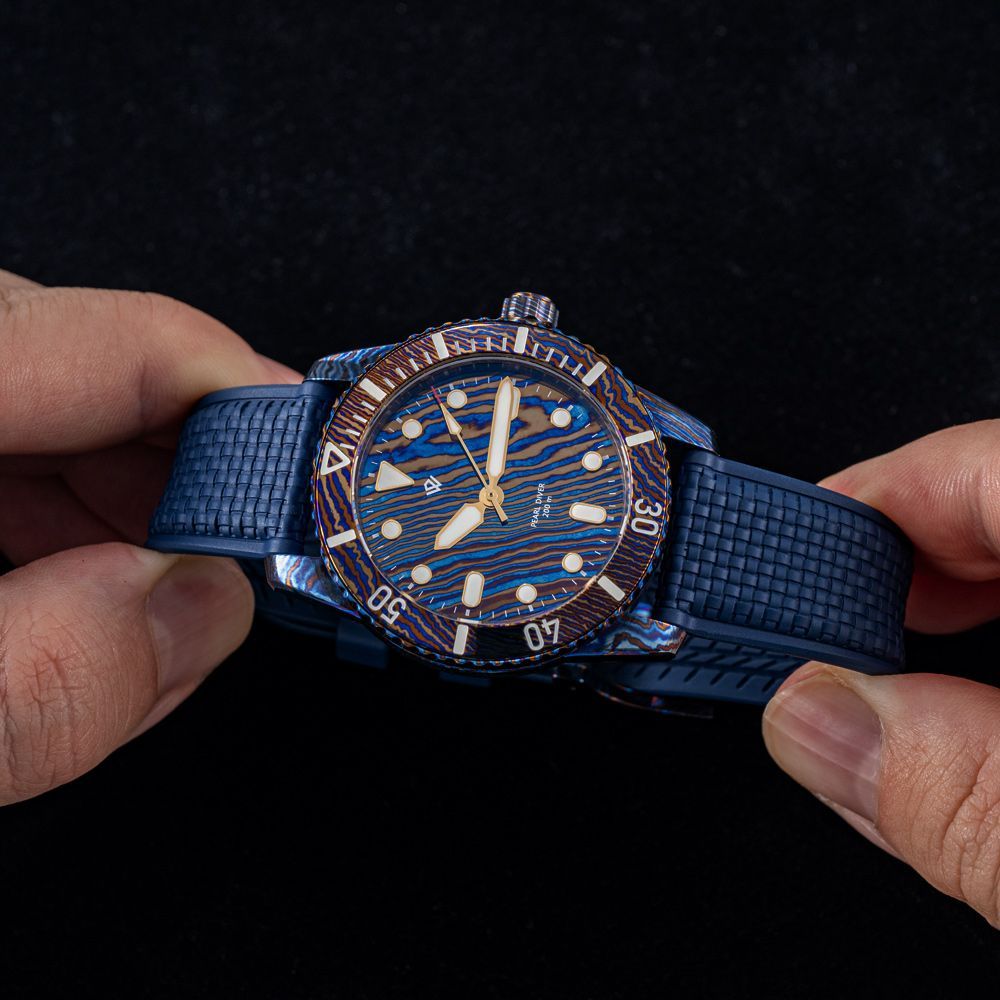Timascus Pearl Diver V2 39 mm, 200 m | Wicked Watch Co