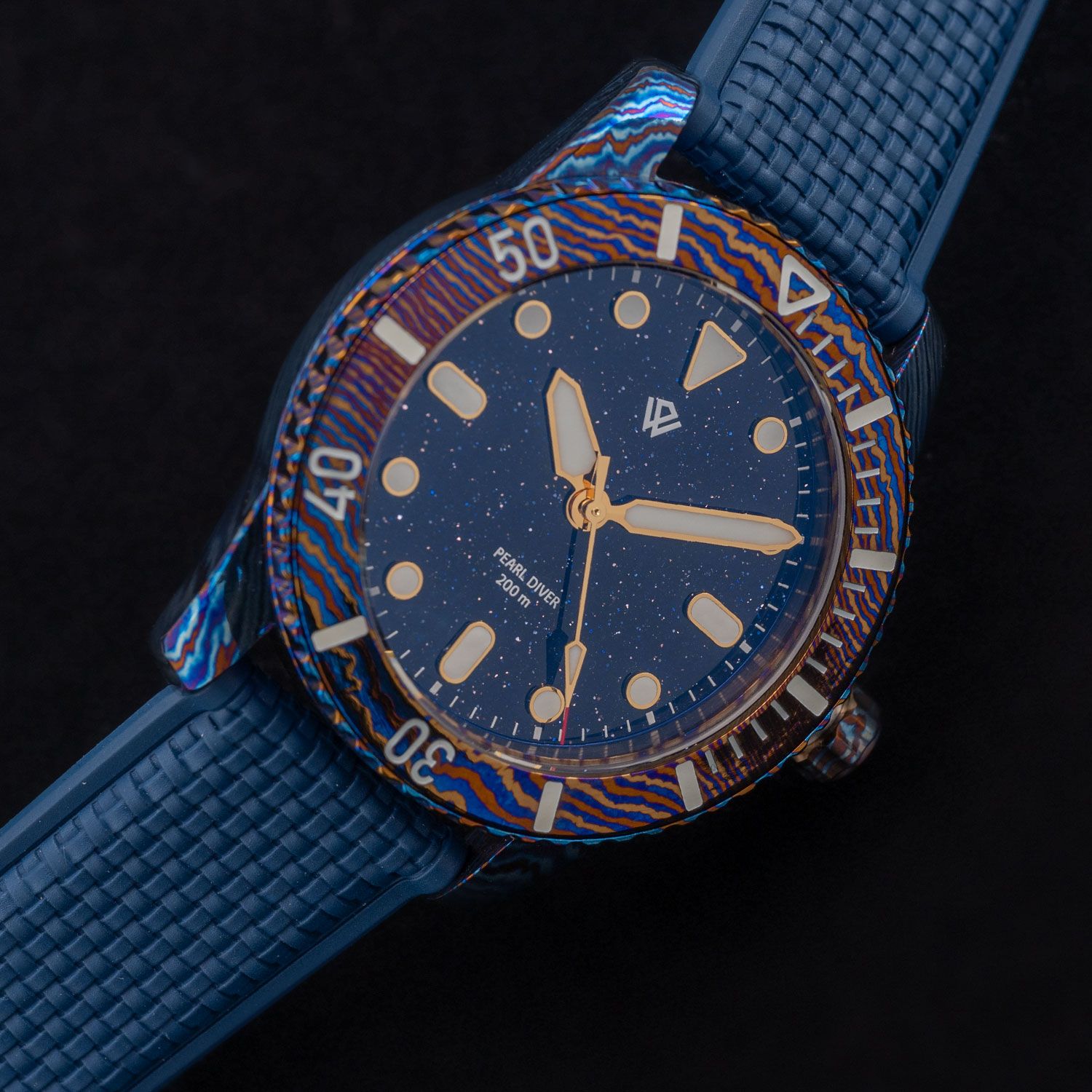 US STOCK Timascus Pearl Diver V2 - Dark Blue Aventurine (39 mm, 200 m)