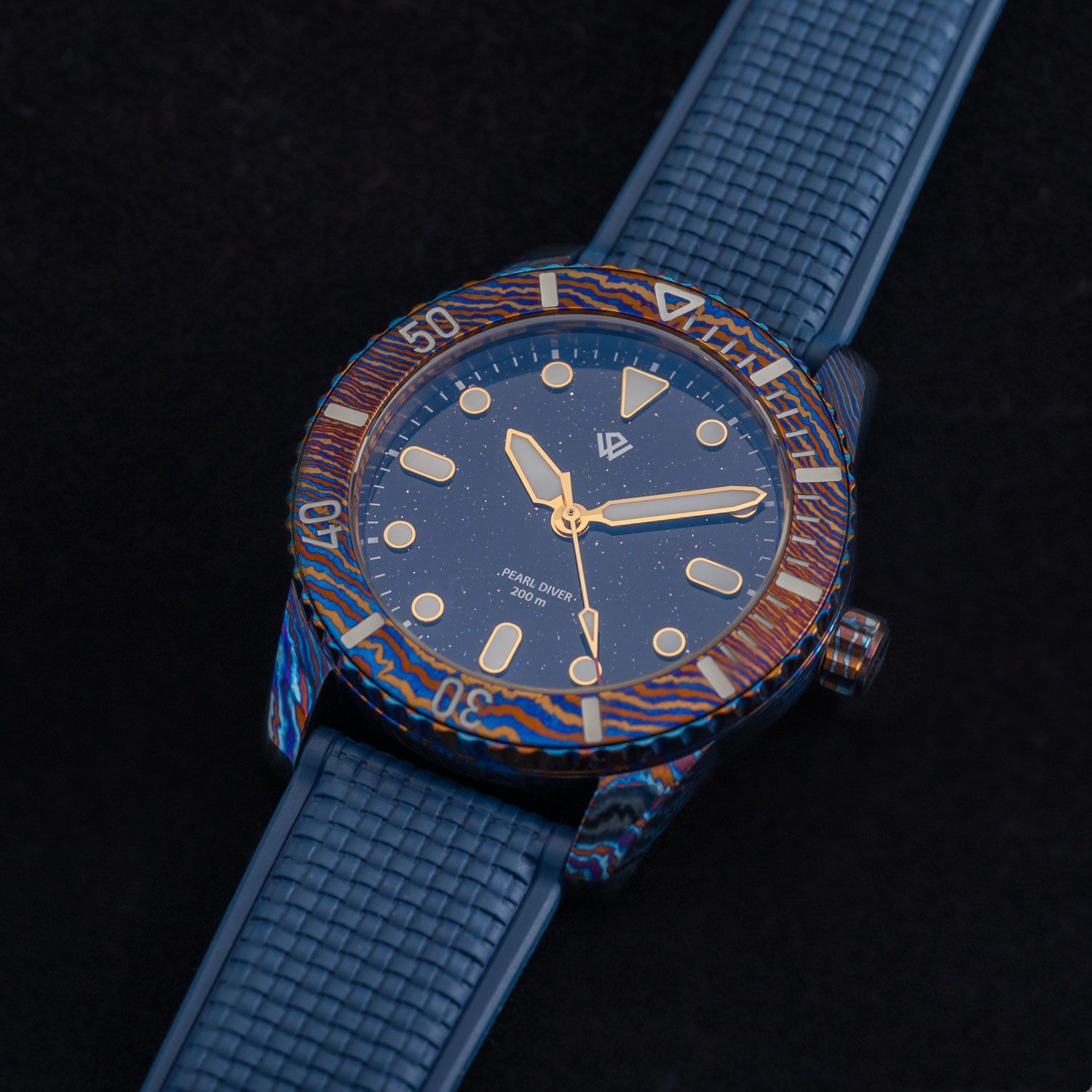 US STOCK Timascus Pearl Diver V2 - Dark Blue Aventurine (39 mm, 200 m)