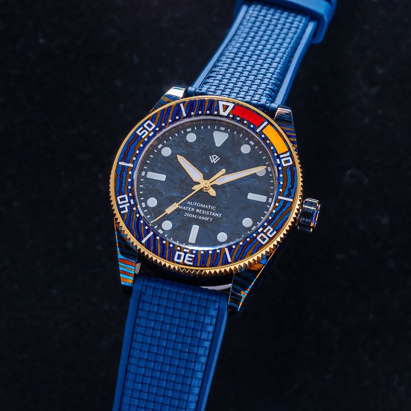 Tima Diver 39 mm - Pietersite Sample Tima Diver 39 mm - Pietersite Sample
