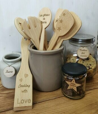 Ustensiles de cuisine en bois