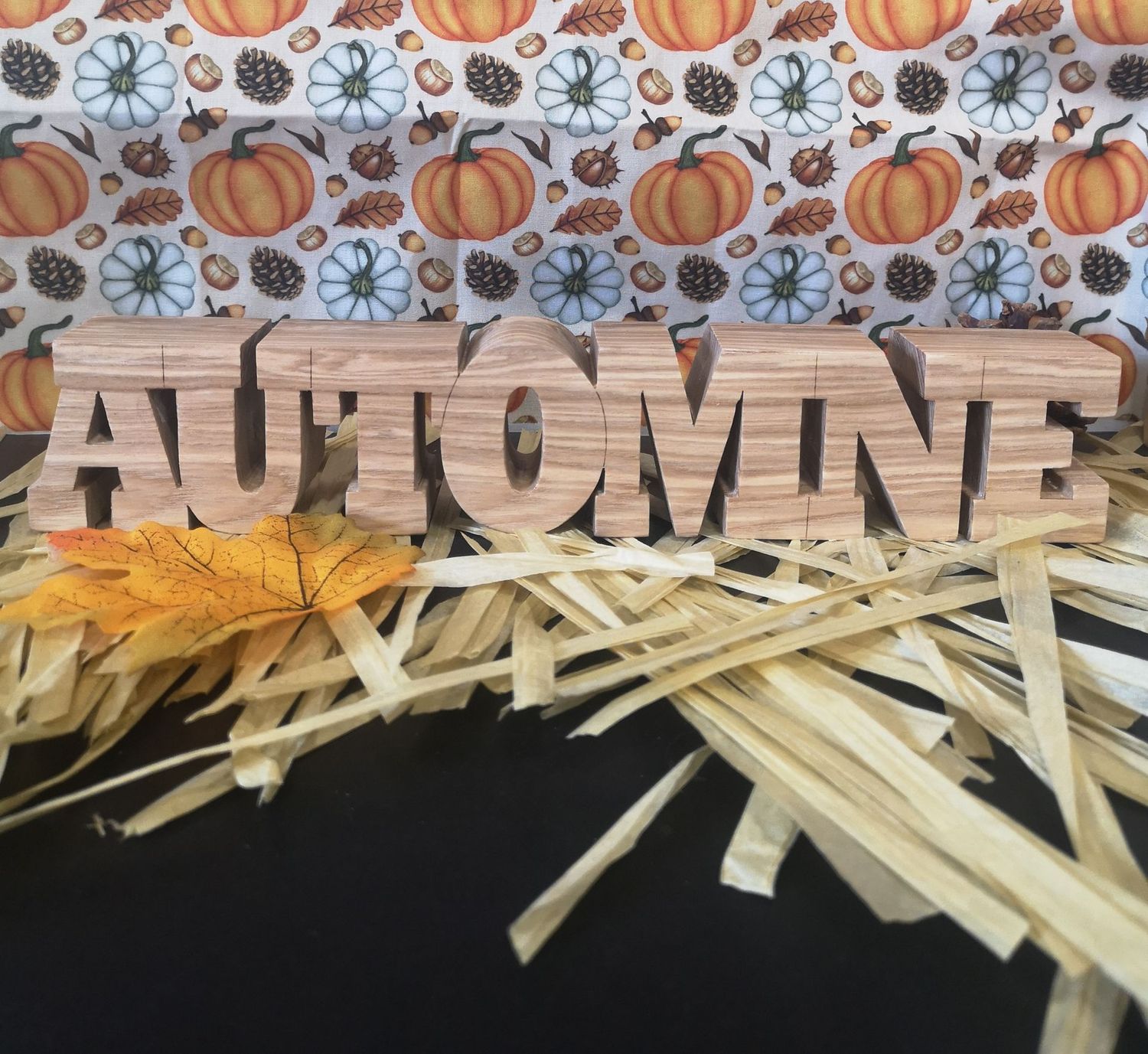 Automne Automne, Taille du modèle: Grande 38 x 7.5 cm