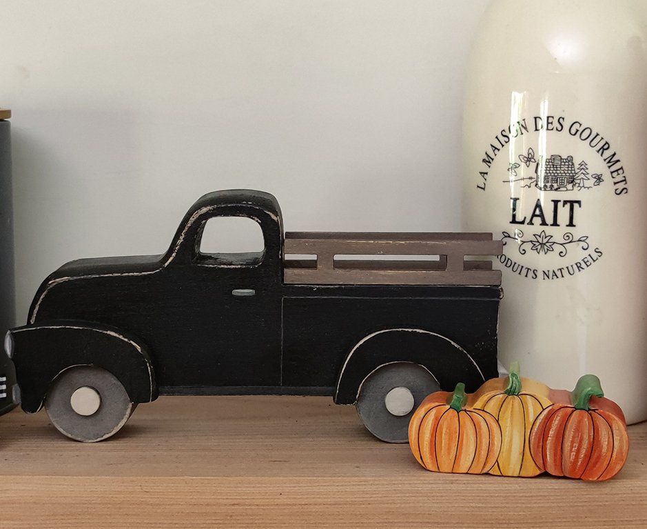 Truck de saison Truck de saison, Taille du modèle: Petit 21 x 11 cm 3.5 cm d'épaisseur, Couleur du truck: Noir