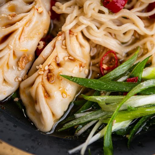 Hand-pulled noodles with Coriander Chicken