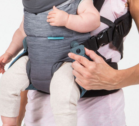 Cangurera Ergonomía Bebé Sentado Con Capucha y Mordedera