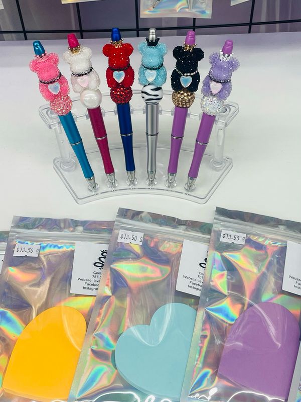 Blingy Sugar Bear- Refillable Pen w/ Heart Shape Sticky Note