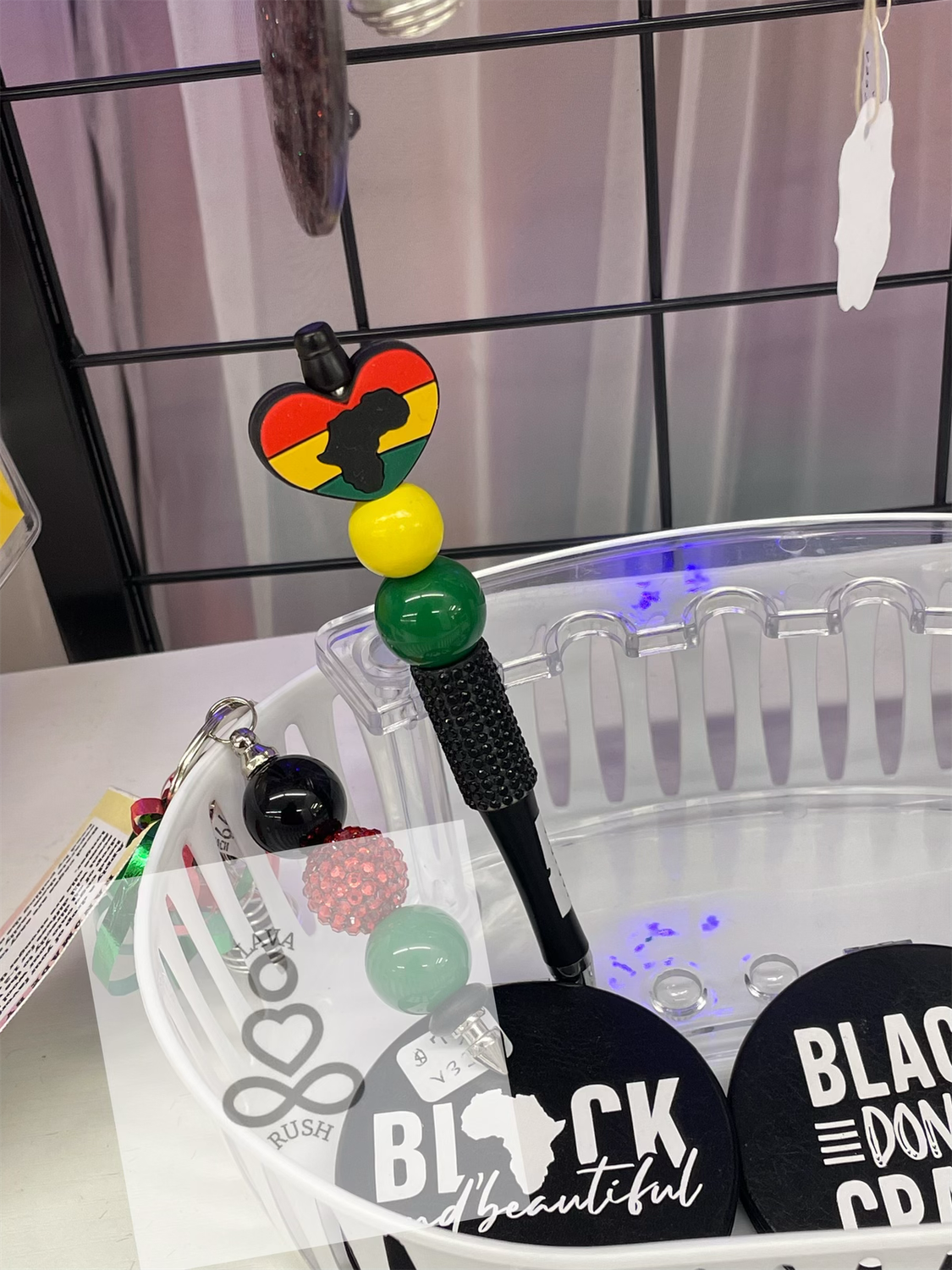 Juneteenth,Black History Beaded Pen, Refillable Pen (Heart)