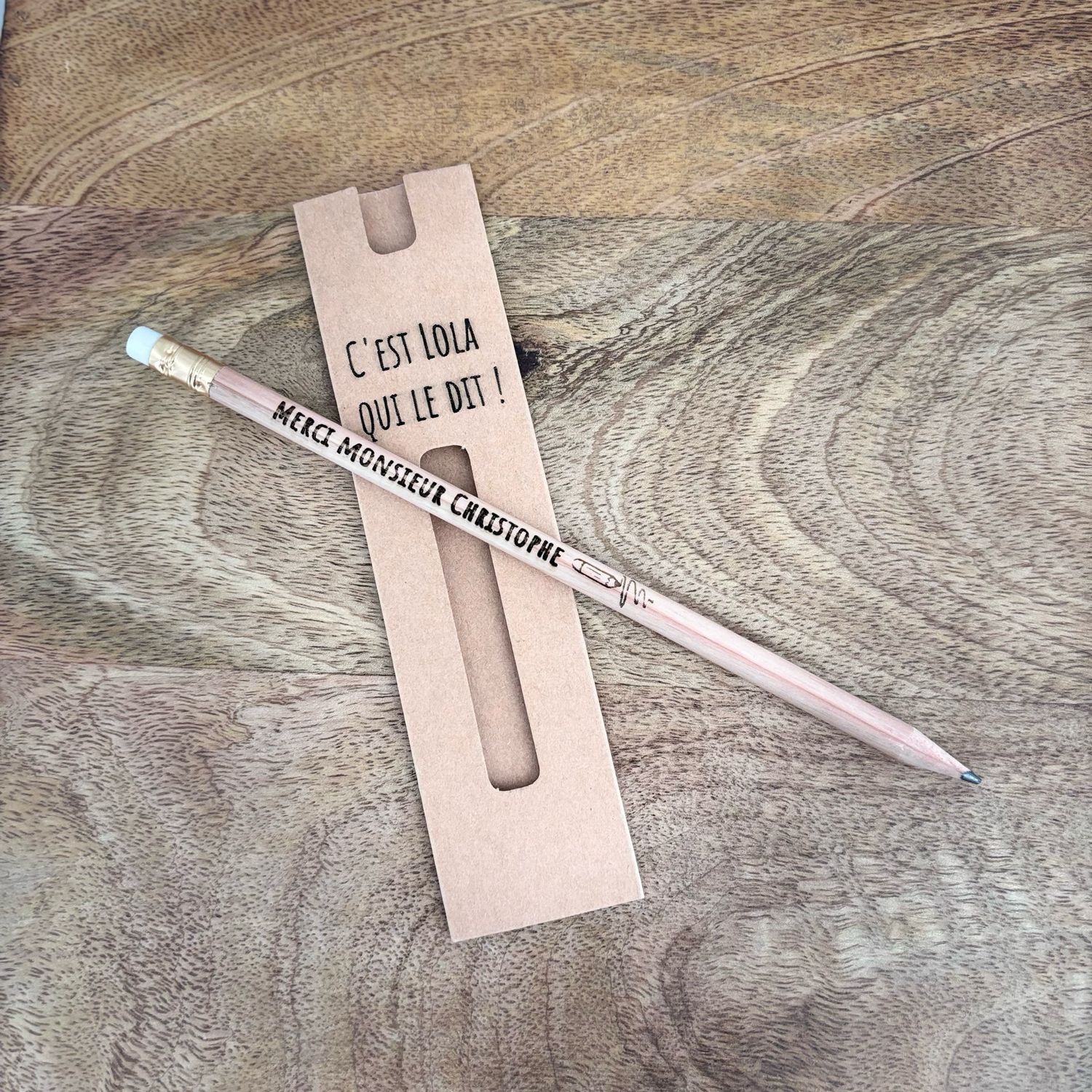Grand crayon en bois merci monsieur