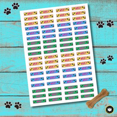 Etiquettes autocollantes pour les accessoires de votre chien. Personnalisables avec le nom de votre animal.