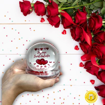 Boule à neige joyeuse saint-valentin