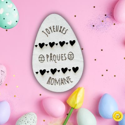 Œuf de Pâques en bois à personnaliser avec votre texte.