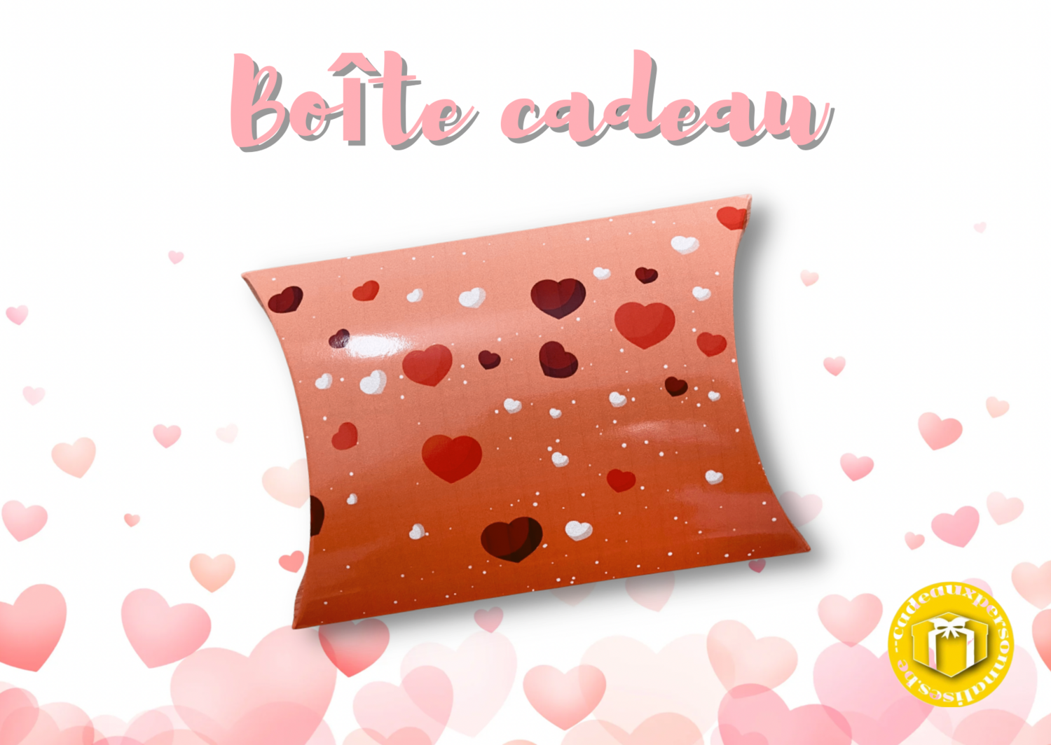 Boîte cadeau avec coeurs pour petit présent.