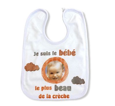 Bavoir je suis le bébé le plus beau de la crèche Bavoir je suis le bébé le plus beau de la crèche