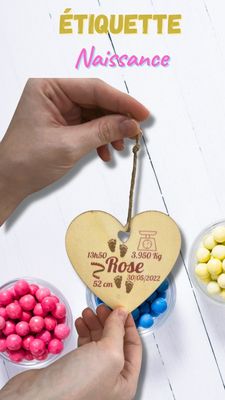 Etiquette naissance rose forme cœur personnalisable Etiquette naissance rose forme cœur personnalisable