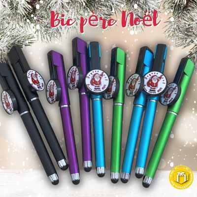 Stylo Père Noël Stylo père Noël couleur métallisée avec embout pour écrans.
