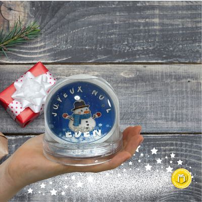 Boule à neige bonhomme de neige bleu