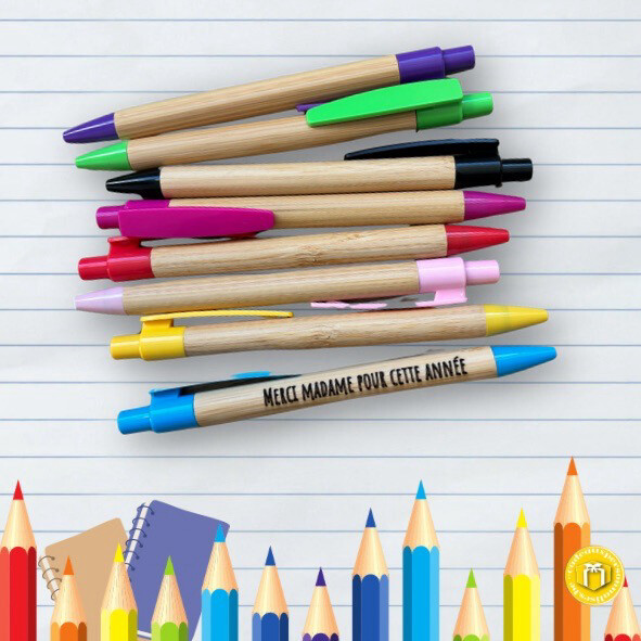 Stylo bambou avec bout coloré personnalisé pour cadeau de fin d'année scolaire