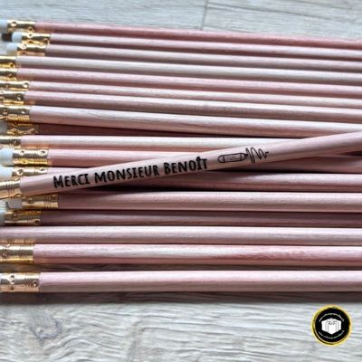 Grand crayon en bois merci monsieur