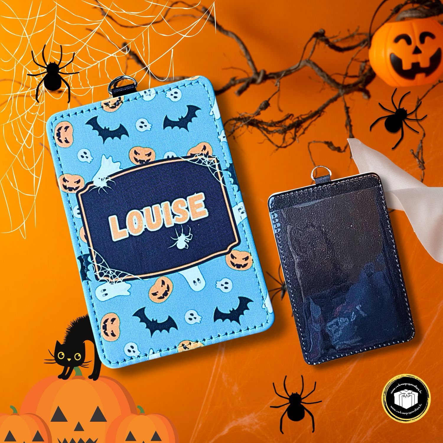 Pratique et indispensable ce porte-badge pour Halloween bleu pour carte d'identité, carte de banque, ...