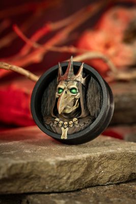 Bone King - Skull Crown - Double Flared Ear Plugs Bone King - Skull Crown - Double Flared Ear Plugs