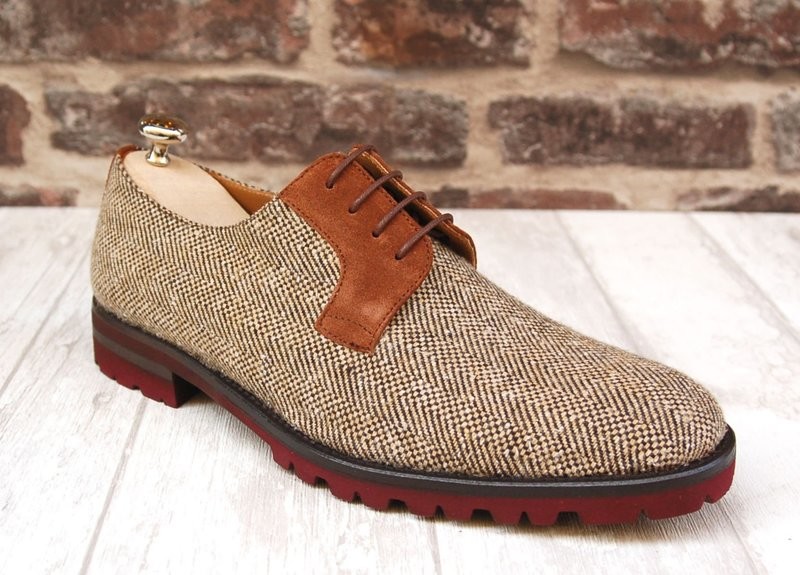 Derby Claque Tweed Derby Claque Tweed