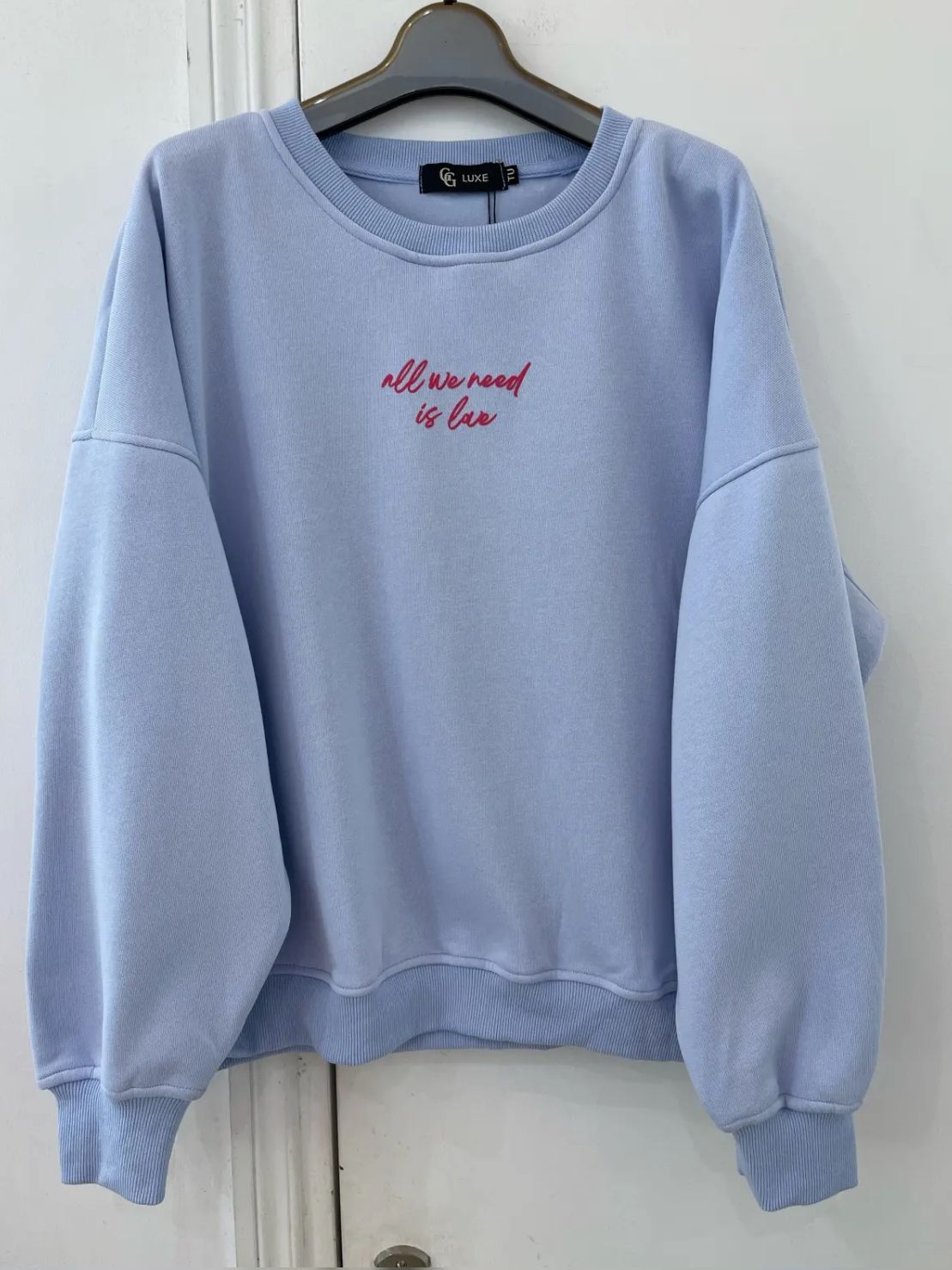 Sweater - LOVE - lichtblauw