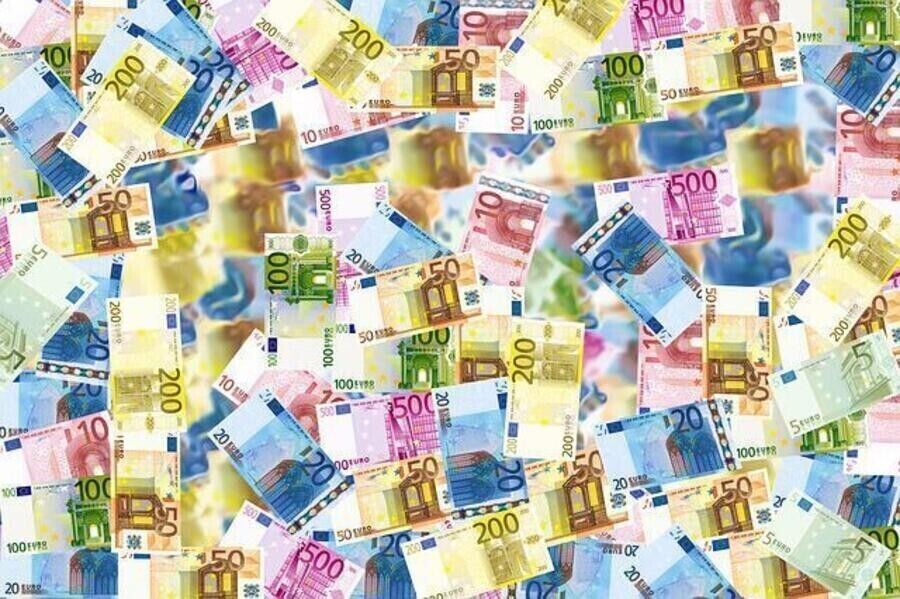 VIP Super Money - "Geld anziehen, Kunden, Erfolg, Luxus, Glück uvm " - Ekaterina Fedosova -  HANDBUCH IN DEUTSCHER SPRACHE