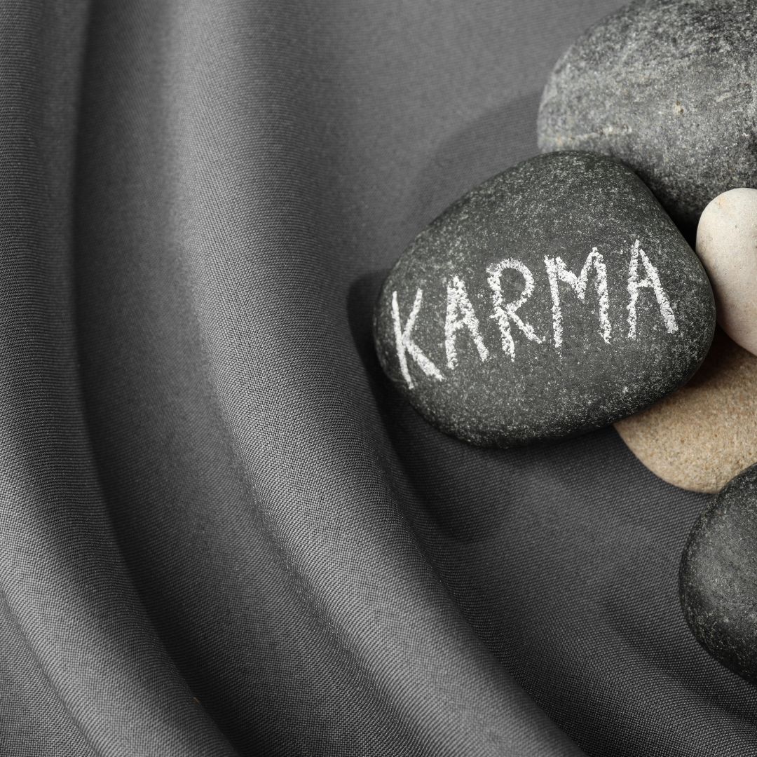 RADIONISCHE HEILFREQUENZ FÜR VERGANGENES KARMA - Manuela Fasoli - 2024