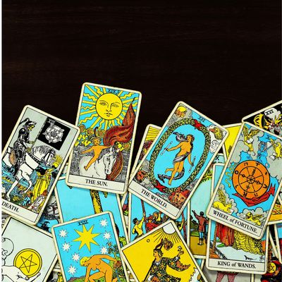 MAGISCHES TAROT DECK - Manuela Fasoli - 2023 MAGISCHES TAROT DECK - Manuela Fasoli - 2023