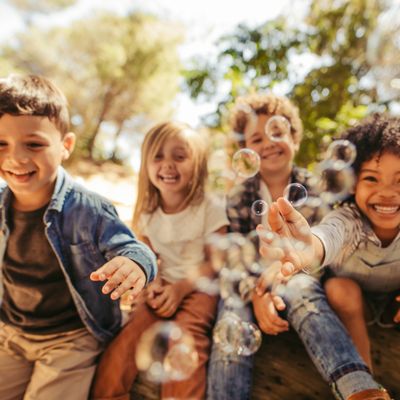 BESPRECHEN FÜR KINDER , BABYS UND JUGENDLICHE - Martina Kenny - HANDBUCH IN DEUTSCHER SPRACHE