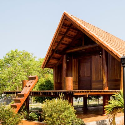 LOGUN EDE' - Manuela Fasoli - 2020 LOGUN EDE' - Manuela Fasoli - 2020