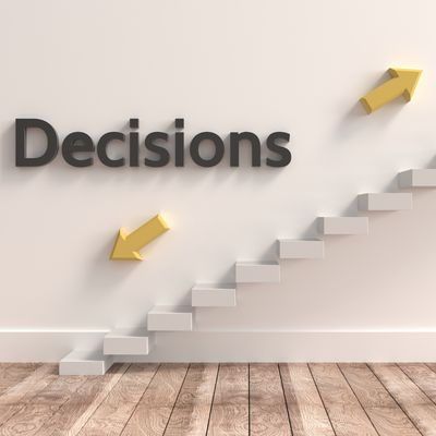 GOLDENE ENTSCHEIDUNGEN ERLEUCHTUNG - Jalu Wasonoadi